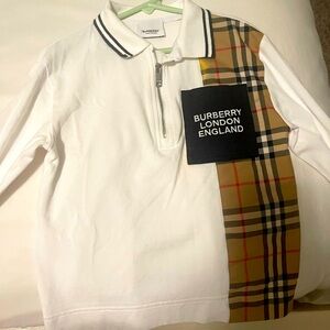 Boys size 6 long sleeve Burberry.
